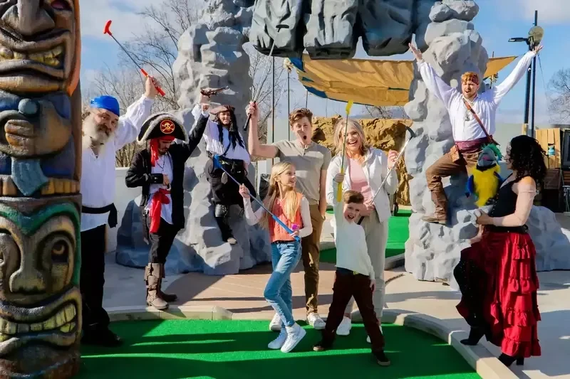sky pirates of mermaid bay mini golf - family package deals for pigeon forge attractions